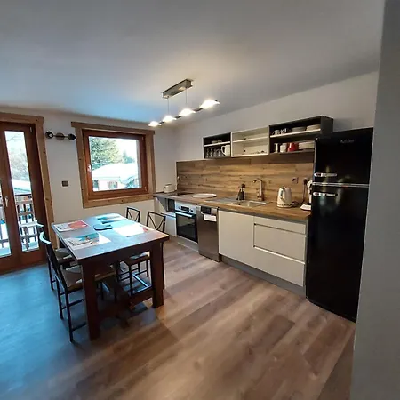 La Chaine Du Mont-blanc Apartment Chamonix